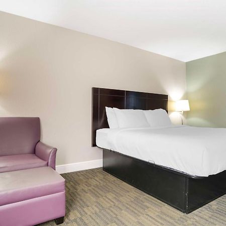 Best Western Bayou Inn Westwego Exterior photo