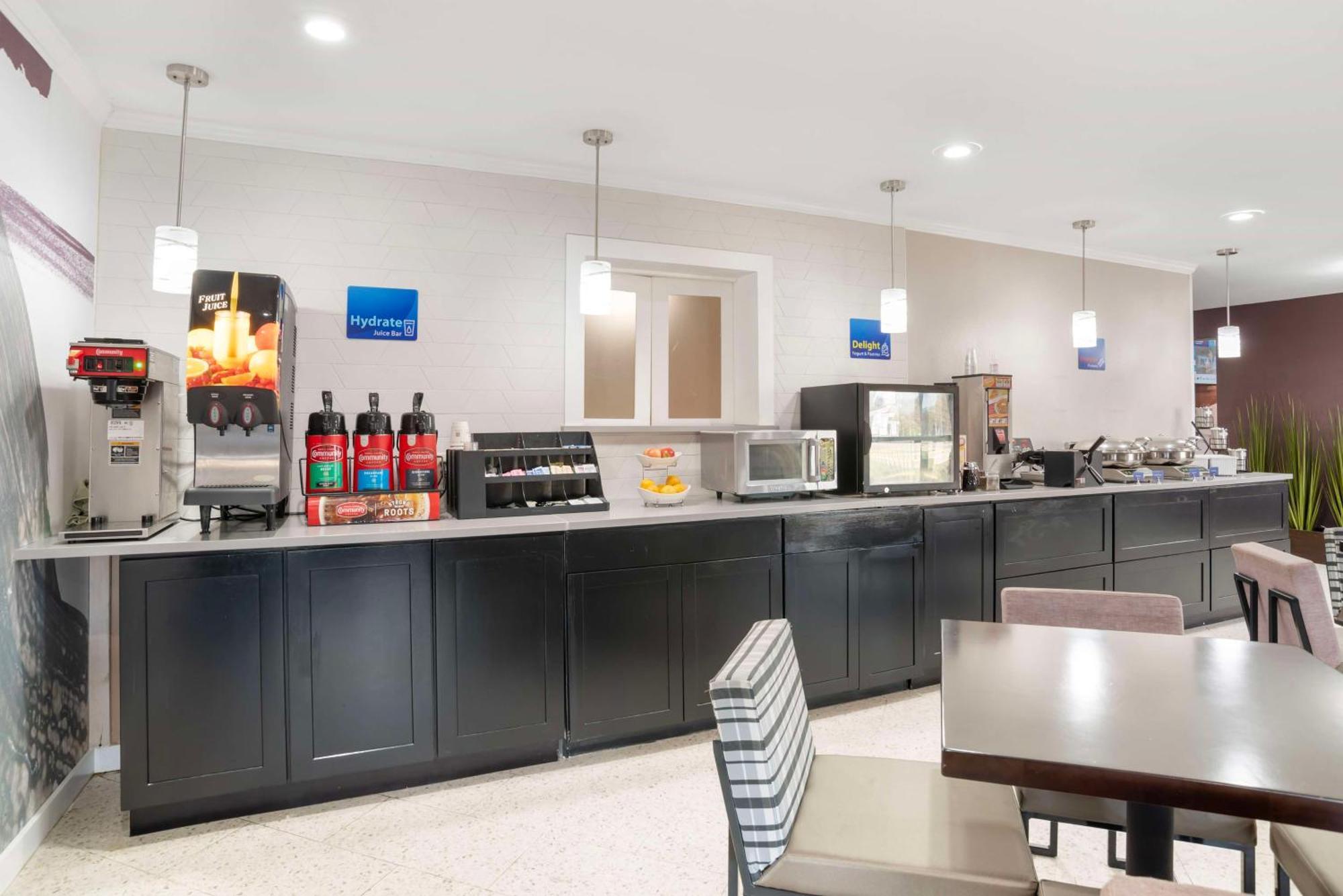 Best Western Bayou Inn Westwego Exterior photo